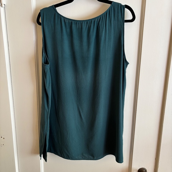 Eileen Fisher long silk tank - Picture 2 of 6